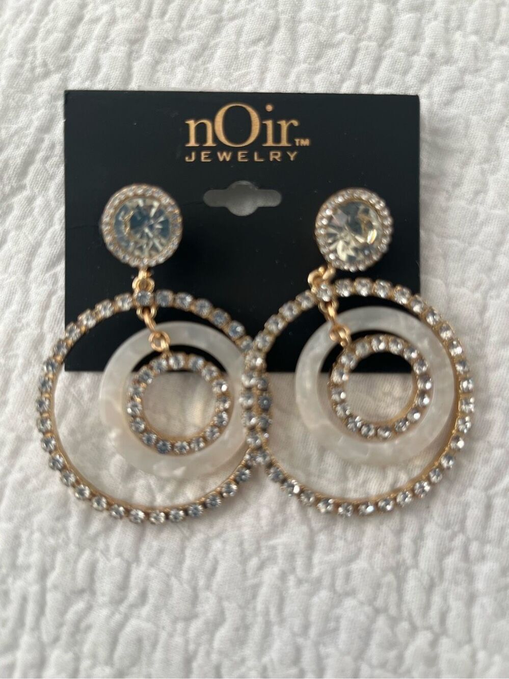 NWT Faux Diamond Rhinestone Drop Earrings